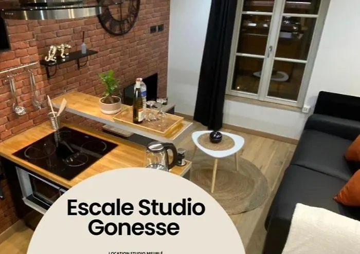 Escale Studio 21M Aeroport Cdg Parc Expo Asterix
